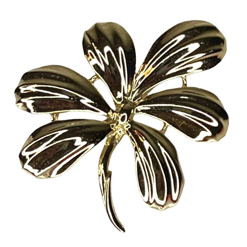 Gold Plate Flower Brooch 50s Pin / Pendant Vintage 1.75"